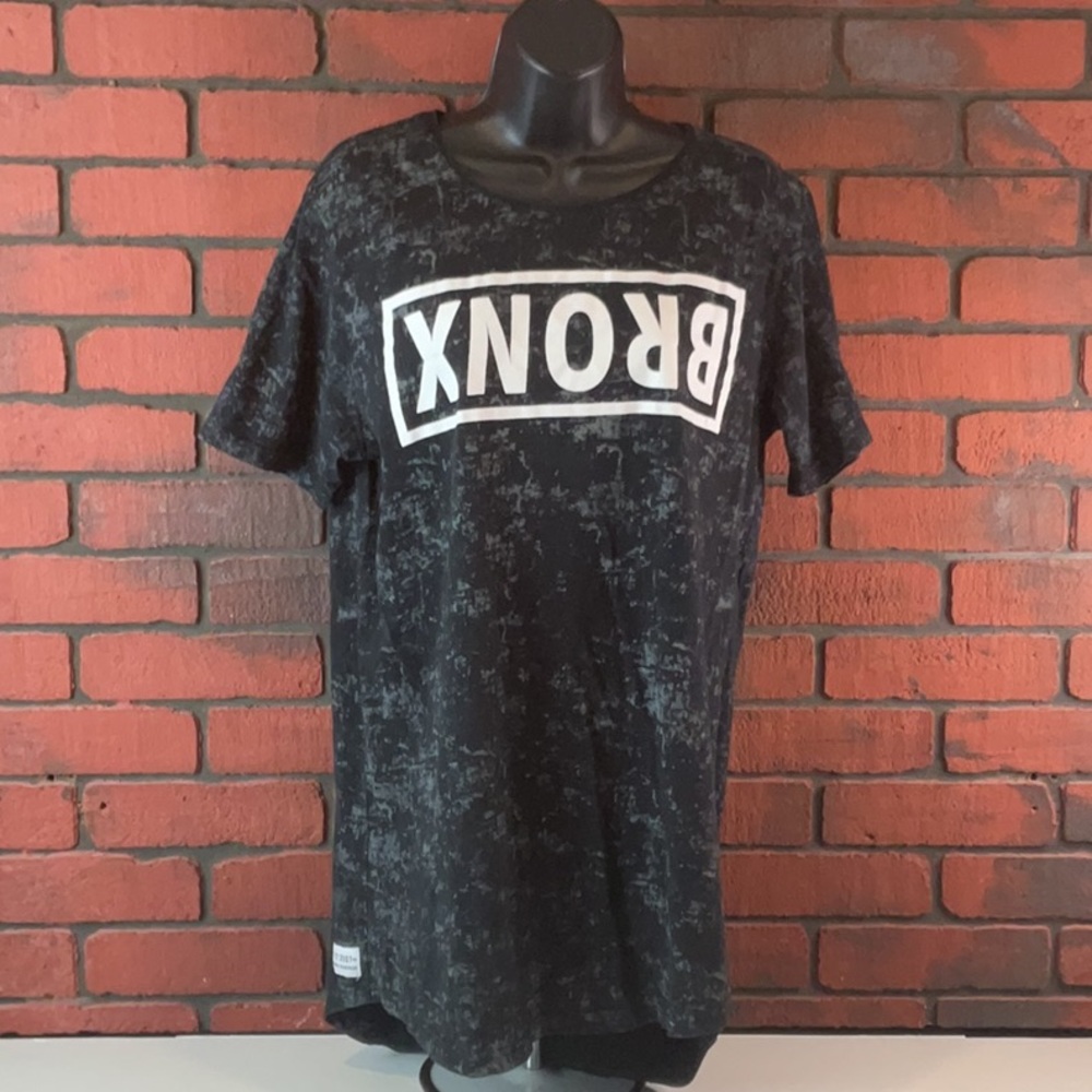 Longline Fit Shirt Womens Large‎ Bronx